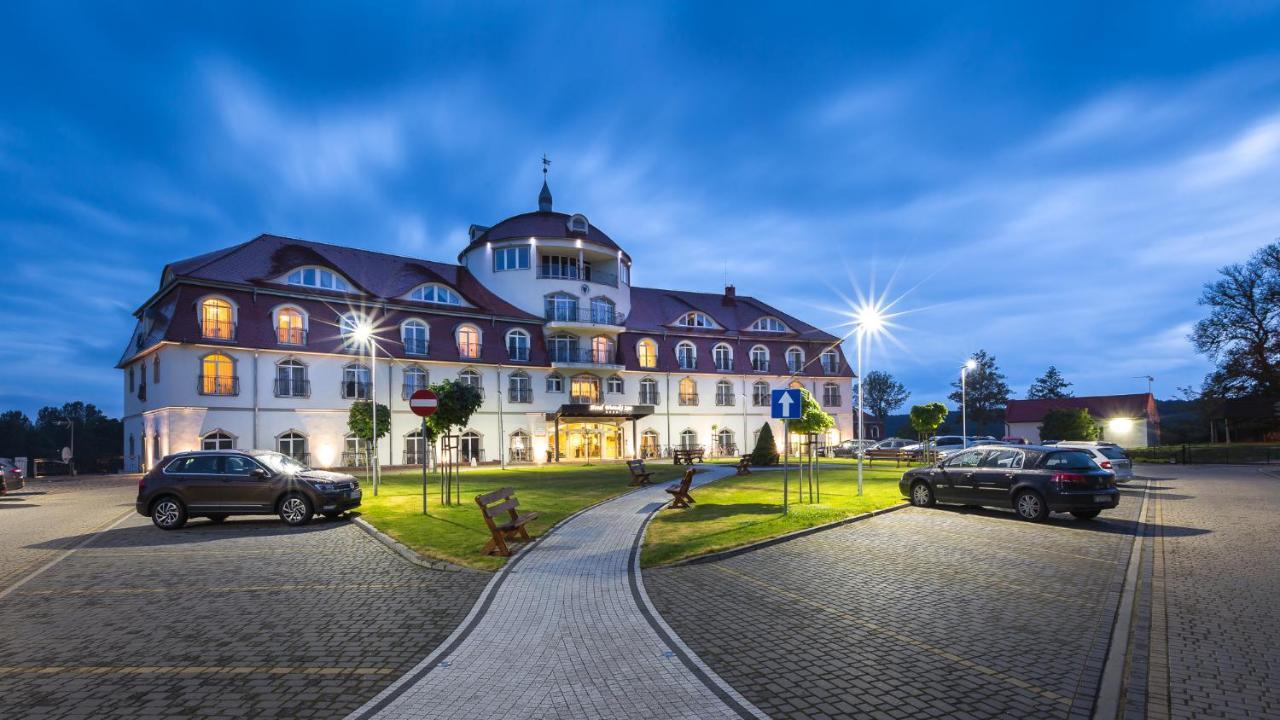 Hotel Woinski Spa Любневице Екстериор снимка